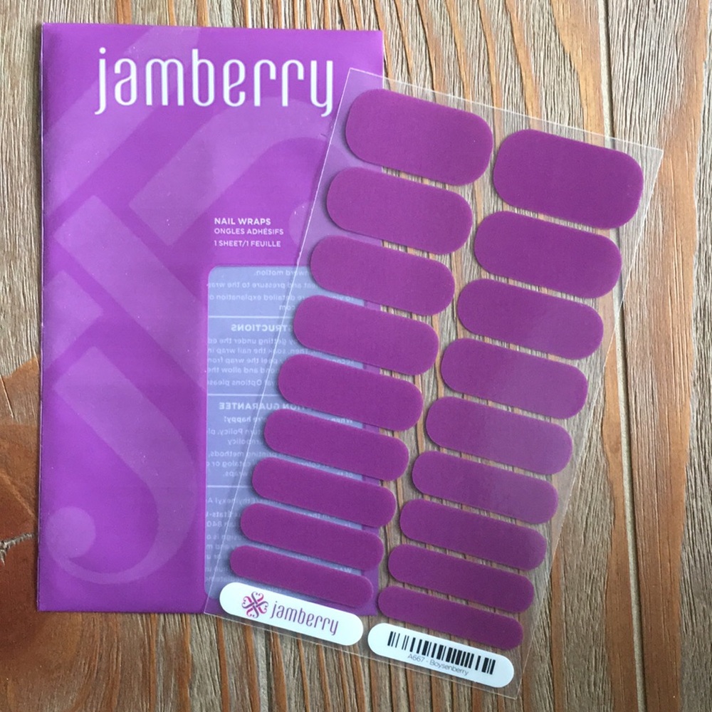 Jamberry Nail Wraps Boysenberry